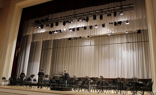 Партер, правая сторона